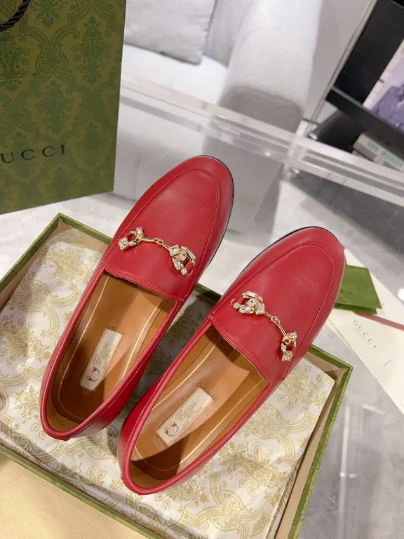 Gucci Shoe 